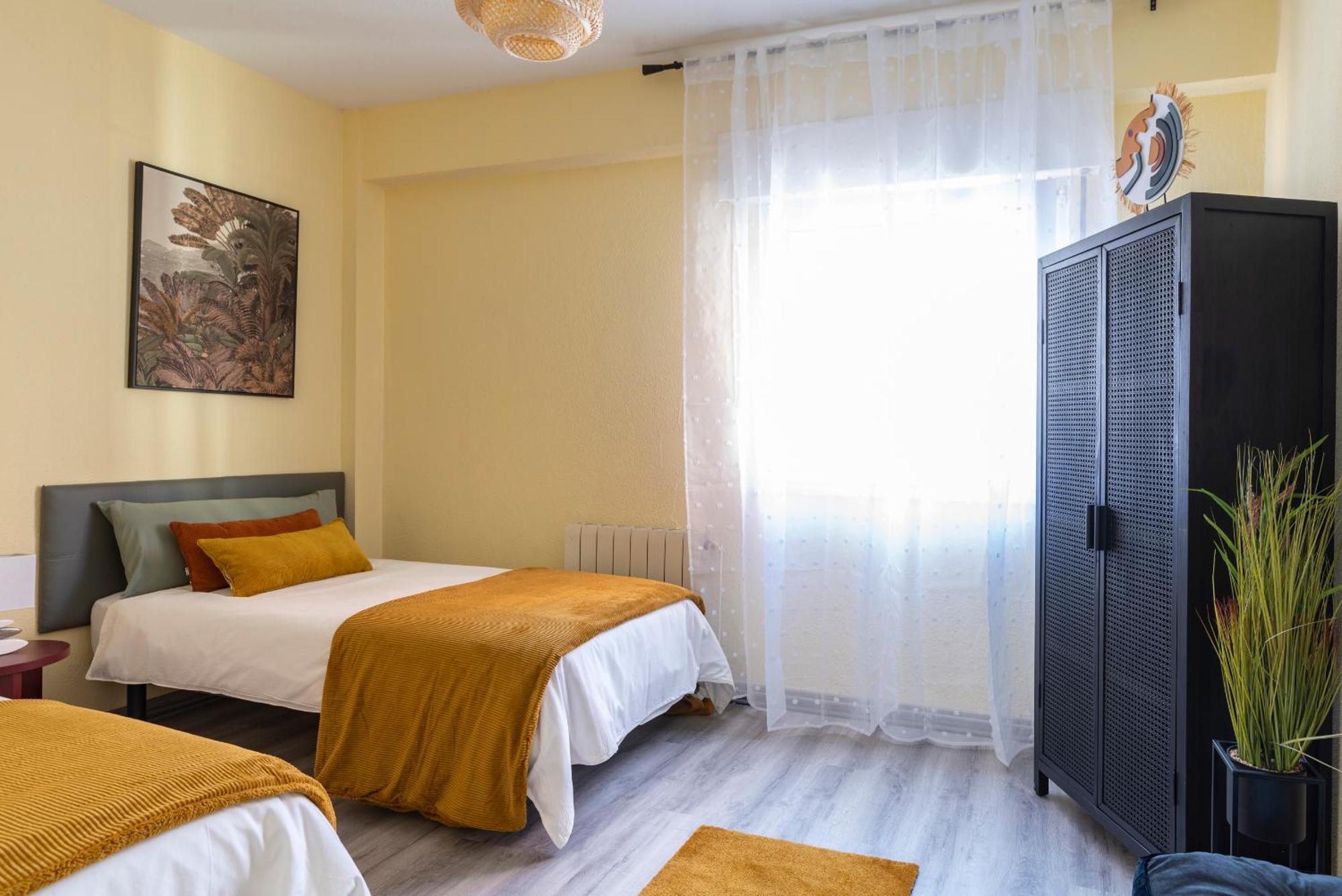 Apartamento Cerca Estaciones サンタンデール エクステリア 写真